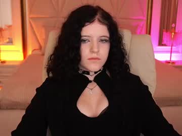 curly cleo