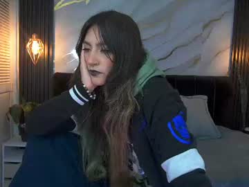 dark dominika