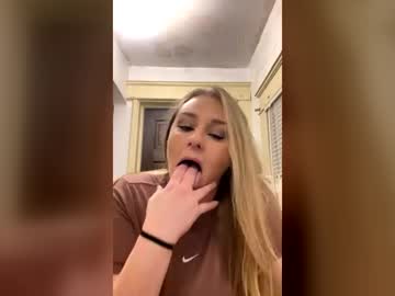 sluttychloe143